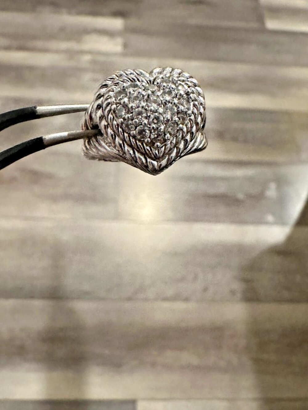 Judith Ripka Sterling Silver CZ Pave Cable Heart Ring Size 4.75, Weight: 10g. - Picture 6 of 8